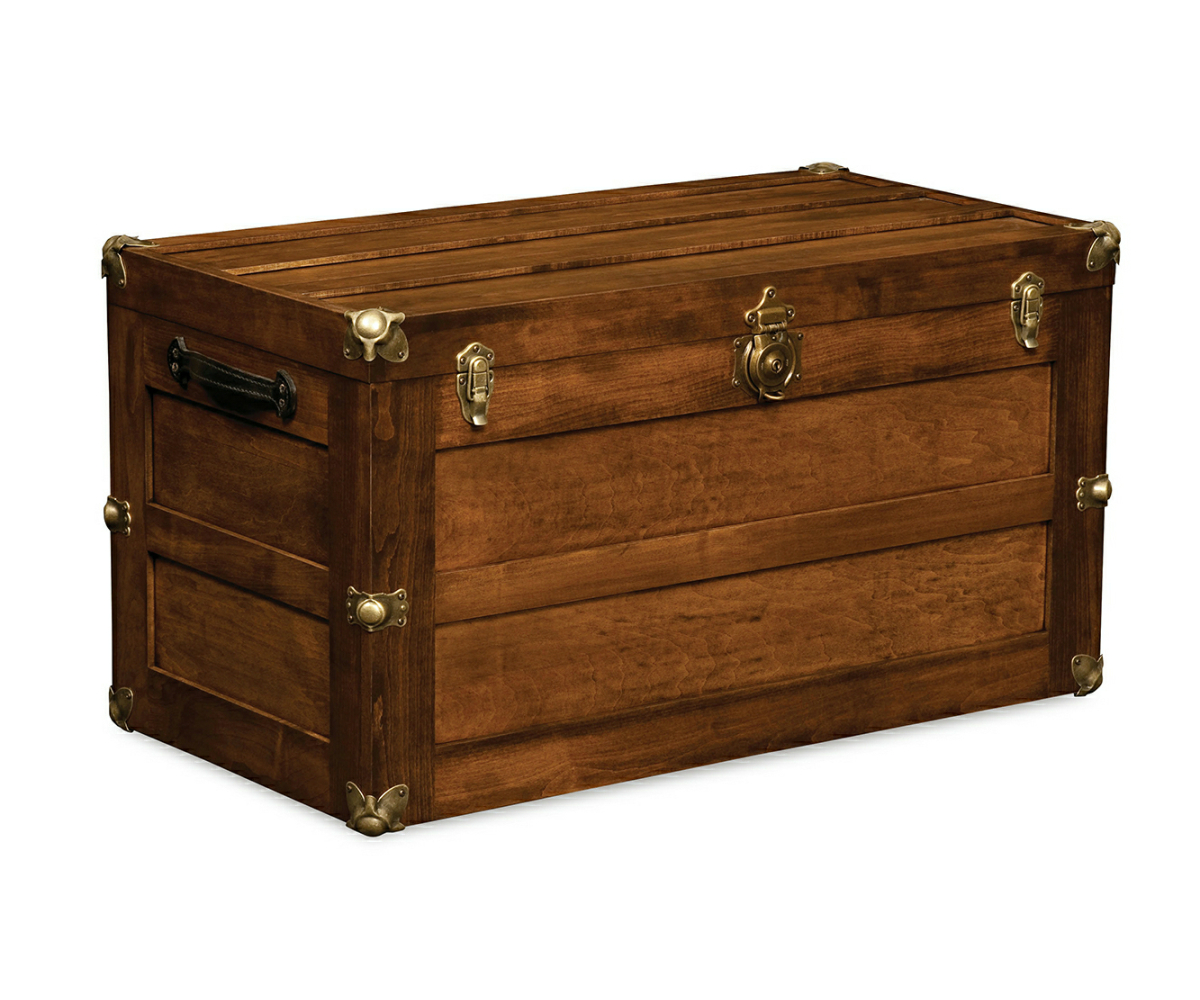 Trunk With Flat Lid