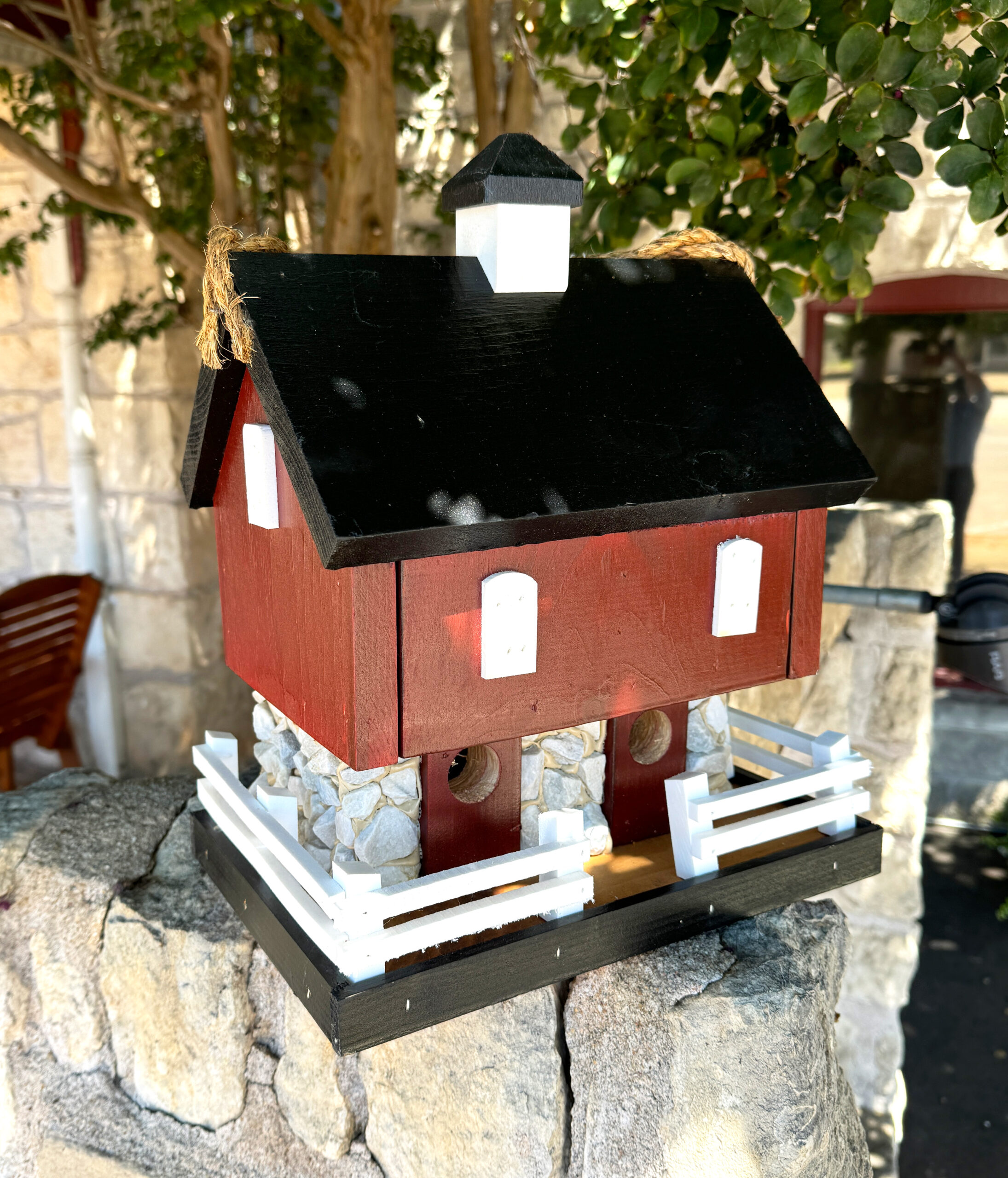 Barn Birdhouse