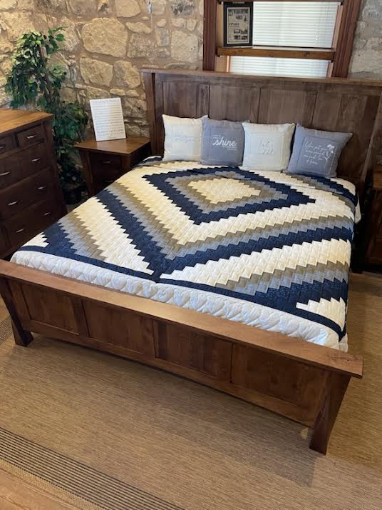 Trip Around The World Quilt 95"x106"