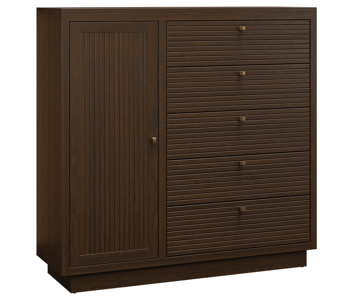 Bradenton Gentleman's Chest